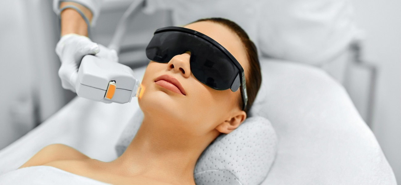 Woman-receiving-ProFractional-Laser-therapy